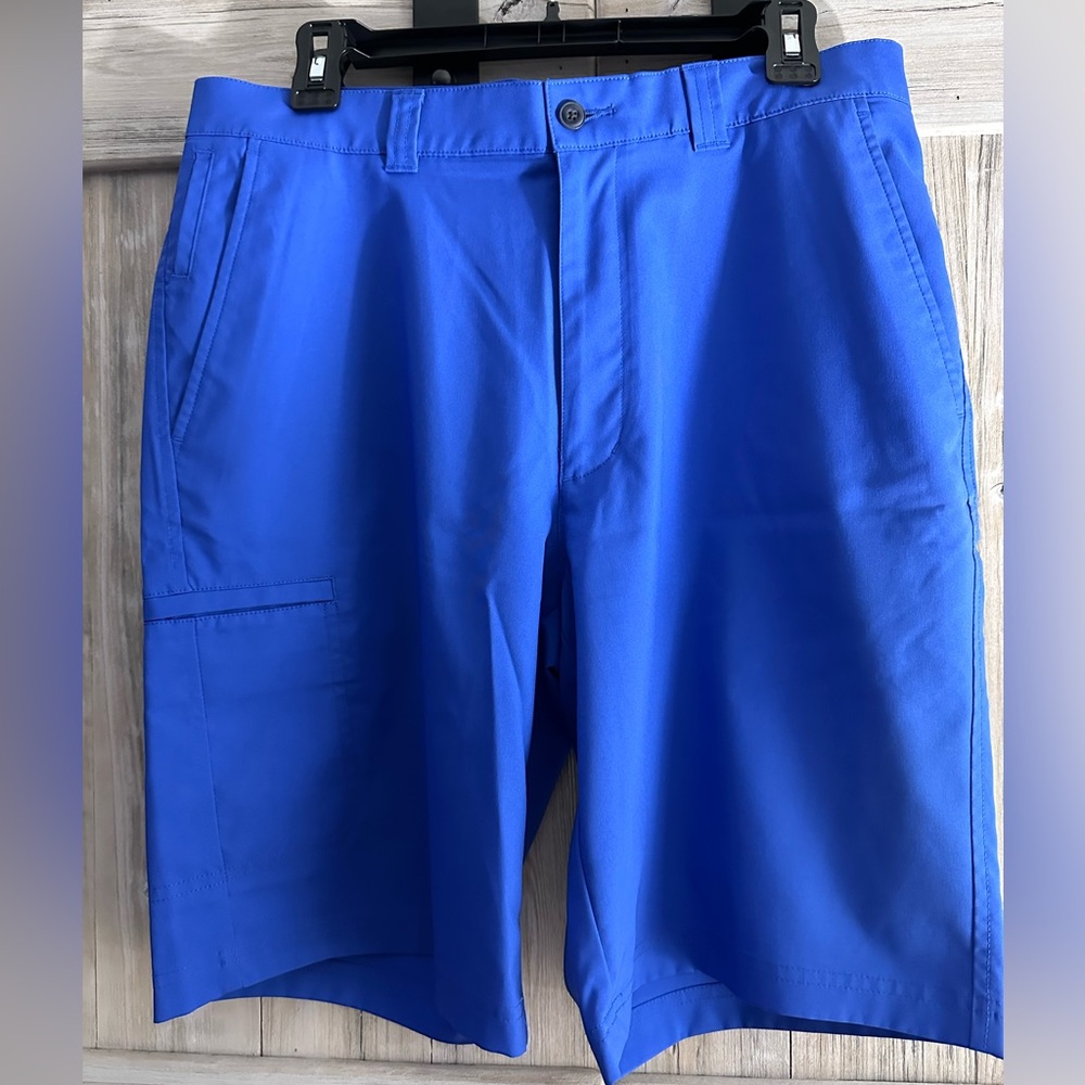 PGA Pro series golf shorts - Sz 32